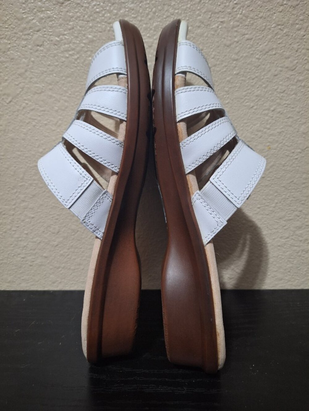 Clarks Collection Loomis Gale White Slide Sandal 9W - Picture 2 of 3